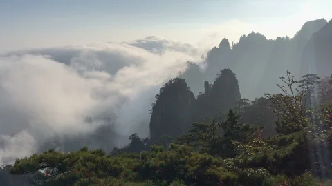 Yellow Mountains 動画素材 122353667