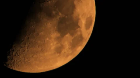 Yellow-orange colour moon Stock-Footage 46413761