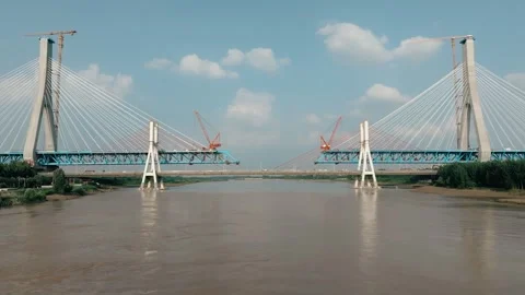 The Yellow River Bridge under Aerial Photography Construction - zoom out 스톡 동영상 247362959