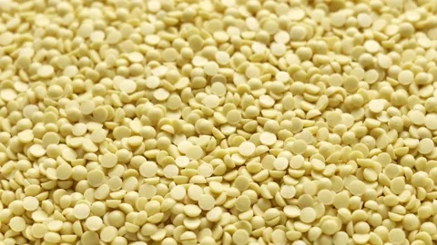 Yellow split peas chana dal macro close up texture background of dried legumes Stock-Footage 347459290