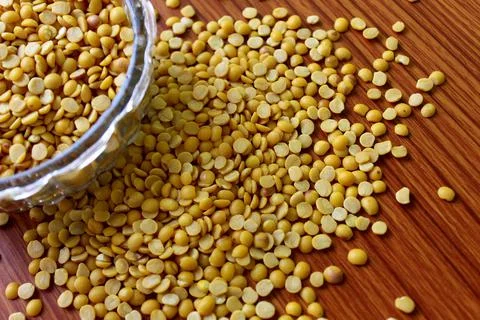 Yellow split peas Stock Photos