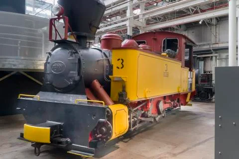 Yellow steam engine 스톡 사진