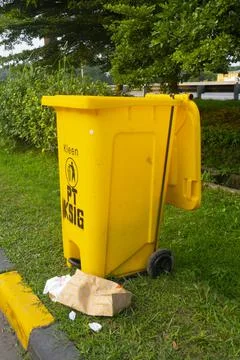 Yellow trash Stock Photos