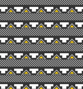 Yellow triangular ethnic pattern and green line Stockillustratie