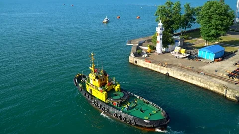 Yellow Tug Stock Footage 99657873