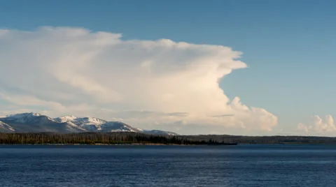 Yellowstone Lake Time lapse 库存影片 66368990