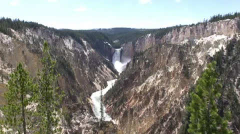 Yellowstone Lower Falls Video stock 10566332