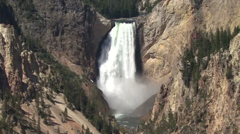 Yellowstone Waterfall 스톡 동영상 28560957