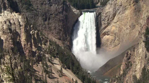 Yellowstone Waterfall Video stock 28564821