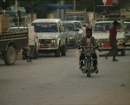 YEMEN traffic 動画素材 14772411