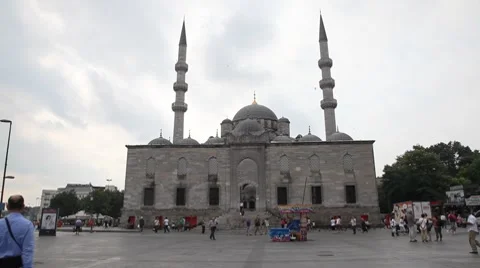 Yeni Cami mosque 스톡 동영상 8764663