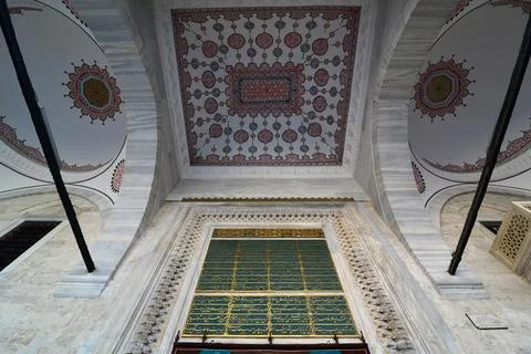 Yeni Valide Mosque Stock Photos