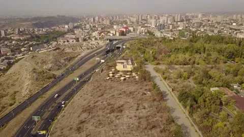 Yerevan traffic by drone 13 Vídeos de archivo 337775575