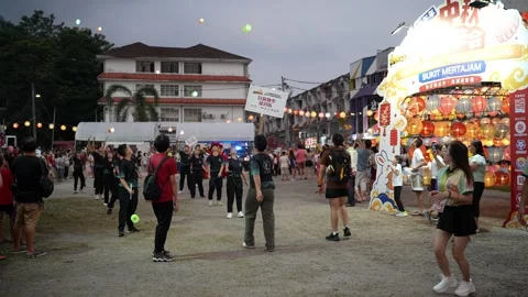 Yingge Dancers Perform During Lantern Festival Procession in Bukit Mertajam Видео 345929643