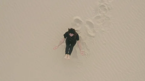 Yoga Class Desert | Aerial View | Drone Aerial 스톡 동영상 119908796