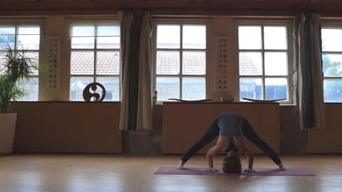 Yoga class Stock Footage 133123655
