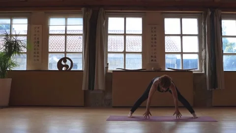 Yoga class Stock Footage 133123797