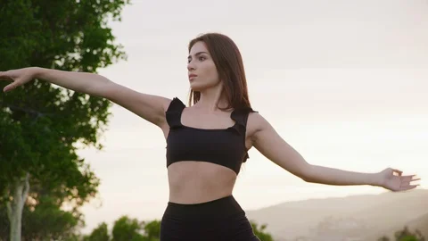 Yoga master doing yoga session at park Stock Footage 130051945