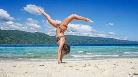 Yoga pose by the beach Foto stock