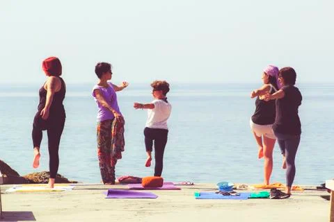 Yoga Training on the beach Foto stock