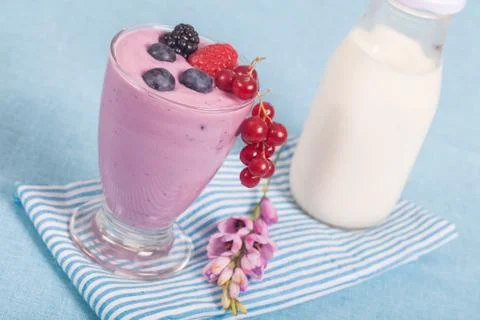 Yogurt with berries Stock Photos