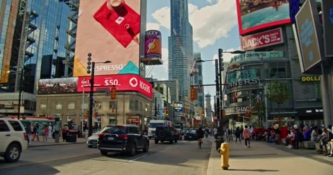 Yonge-Dundas Square in Toronto. Stock Footage 278047370