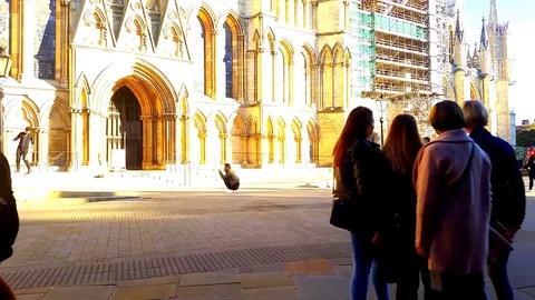 York Minster Front 動画素材 102888232