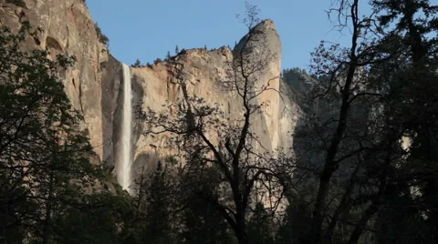 Yosemite Fall,at magic hour Stock-Footage 48546101