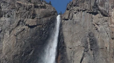 Yosemite Falls Close vertical pan Stock Footage 49405415