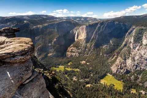 Yosemite high view Stock Photos