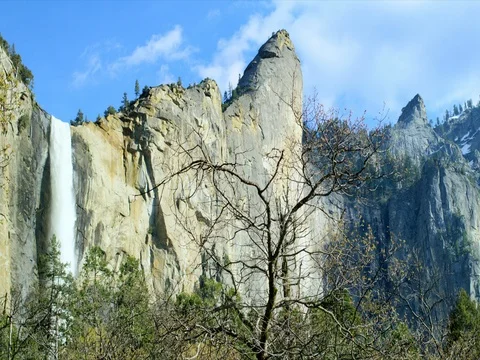 Yosemite Valley Bridal Fall Stock Footage 77040411