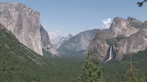 Yosemite Valley MEDIUM Stock Footage 36176394
