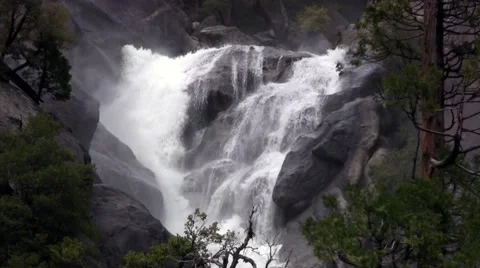 Yosemite Waterfall and Stream 動画素材 52997572