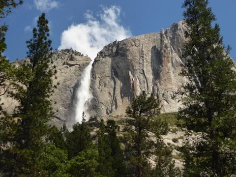 Yosemite Waterfall Stock-Fotos