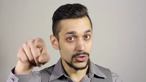 You call me. gesture. 스톡 동영상 75347718