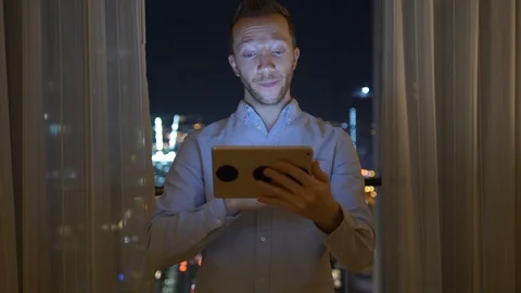 Young Ambitious advisor consultant using mobile screen computer chatting Stock Footage 103592519