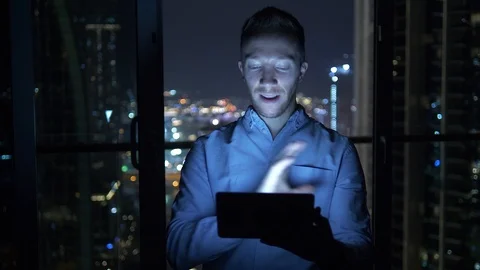 Young Ambitious advisor consultant using mobile screen computer chatting Stock-Footage 103592984