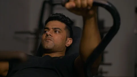 A young and fit boy doing abdomen crunches in the gym Stock Footage 116308002