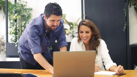 Young and fun creative people building their own start up Stock Footage 117491419