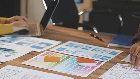 Young Asian business creative team work together, mobile application softwa.. Stock Footage 290056678