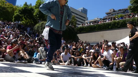 Young asian man dancing Stock Footage 65714059