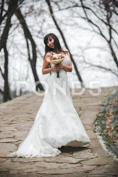 Young beautiful bride Stock Photos