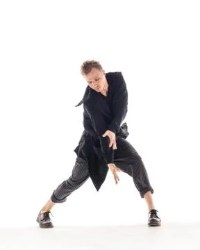 Young beautiful dancer posing in the studio Stock-Fotos