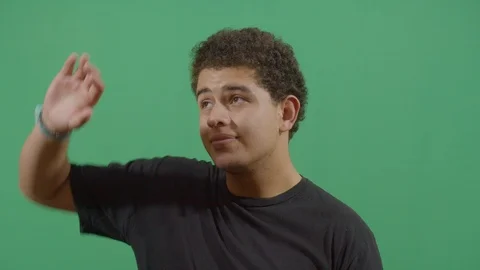 Young boy using the hand as a shade in ecuador Vidéo 115338414