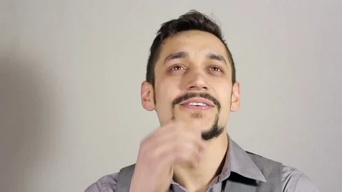 Young Businessman with a beard Thinking about new Project 스톡 동영상 73685151