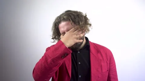 Young businessman in red suit Thinking after Big Business Loss, Portrait 스톡 동영상 137125679