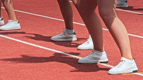 Young cheerleader group Stock Footage 89975302