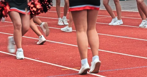 Young cheerleader group 스톡 동영상 89975370