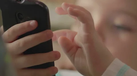 Young Child using a Smartphone 스톡 동영상 47136454