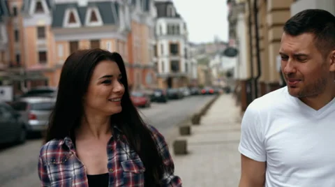 Young Couple Walking Stock Footage 62828083